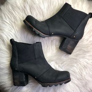 SOREL Women’s Addington Chelsea Boot